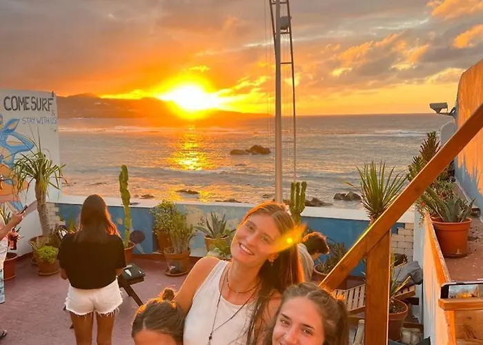 Agueita House Hostel *